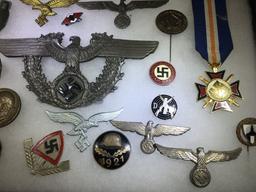 Der Stahlhelm badge and metal pin collection