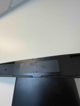 Simplicity TV wall-mount