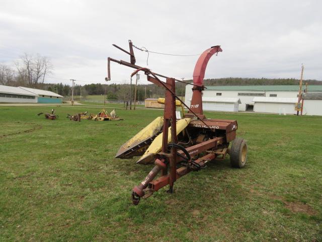 NEW HOLLAND 718 CHOPPER