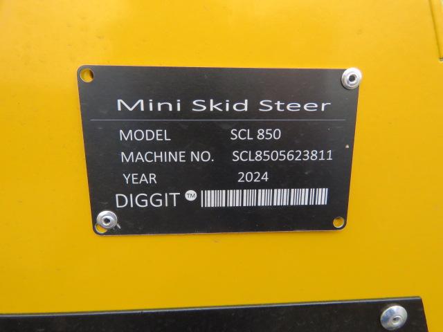 DIGGIT MINI EXCAVATOR MODEL #SCL850