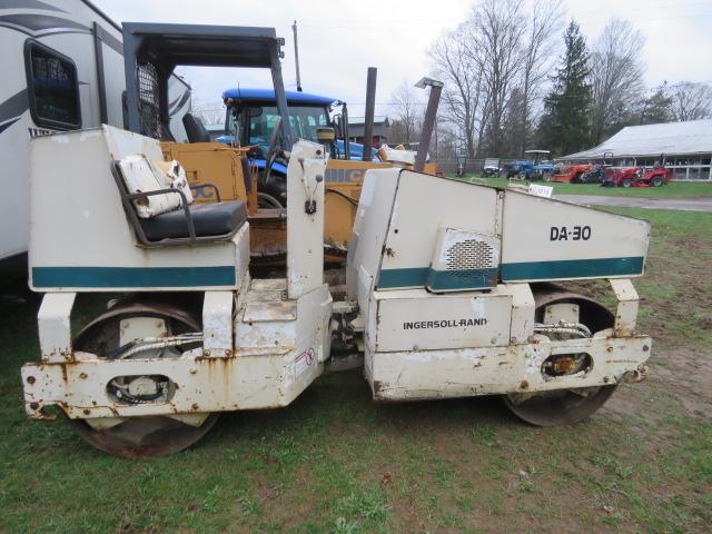 INGERSOLL-RAND  DA30 ROLLER DIESEL, DEUTZ ENGINE