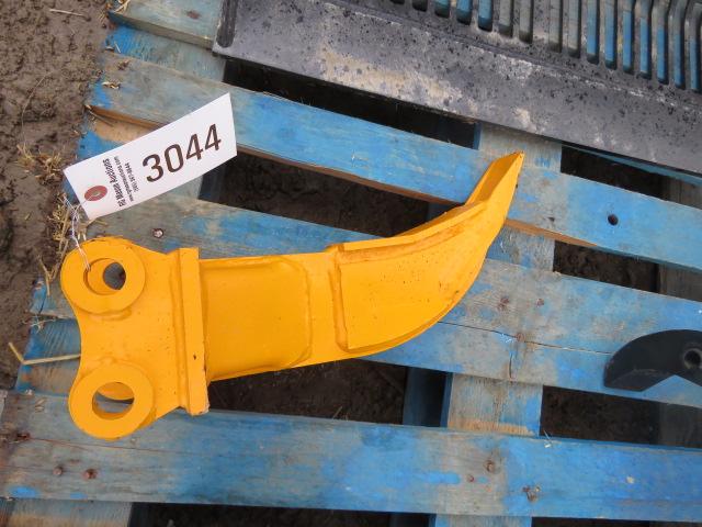 RIPPER FITS CHINES EXCAVATOR