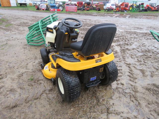 CUB CADET LTX 1042 HYDROSTATIC RIDING LAWN MOWER