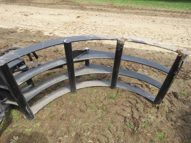 SKIDSTEER ROUND BALE CLAMP MODEL #003-062-85-001A