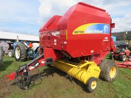 NEW HOLLAND BR7060 CROP CUTTER ROUND BALER