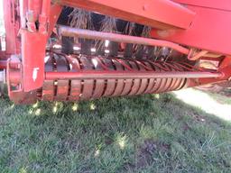 HESSTON 5510 ROUND BALER