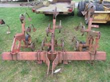 3 ROW CULTIVATOR