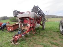 RED BALL 670 SPRAYER - 1250 GALLON TANK, NEW PUMP,