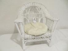 white wicker chair