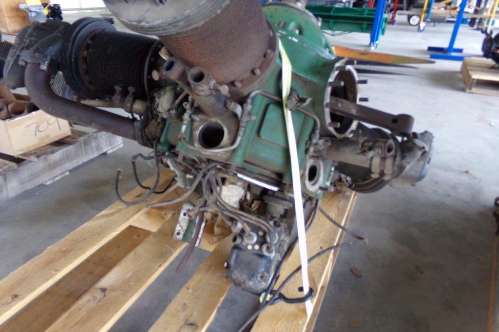 Kinner R-56 Engine minus (1) Cylinder