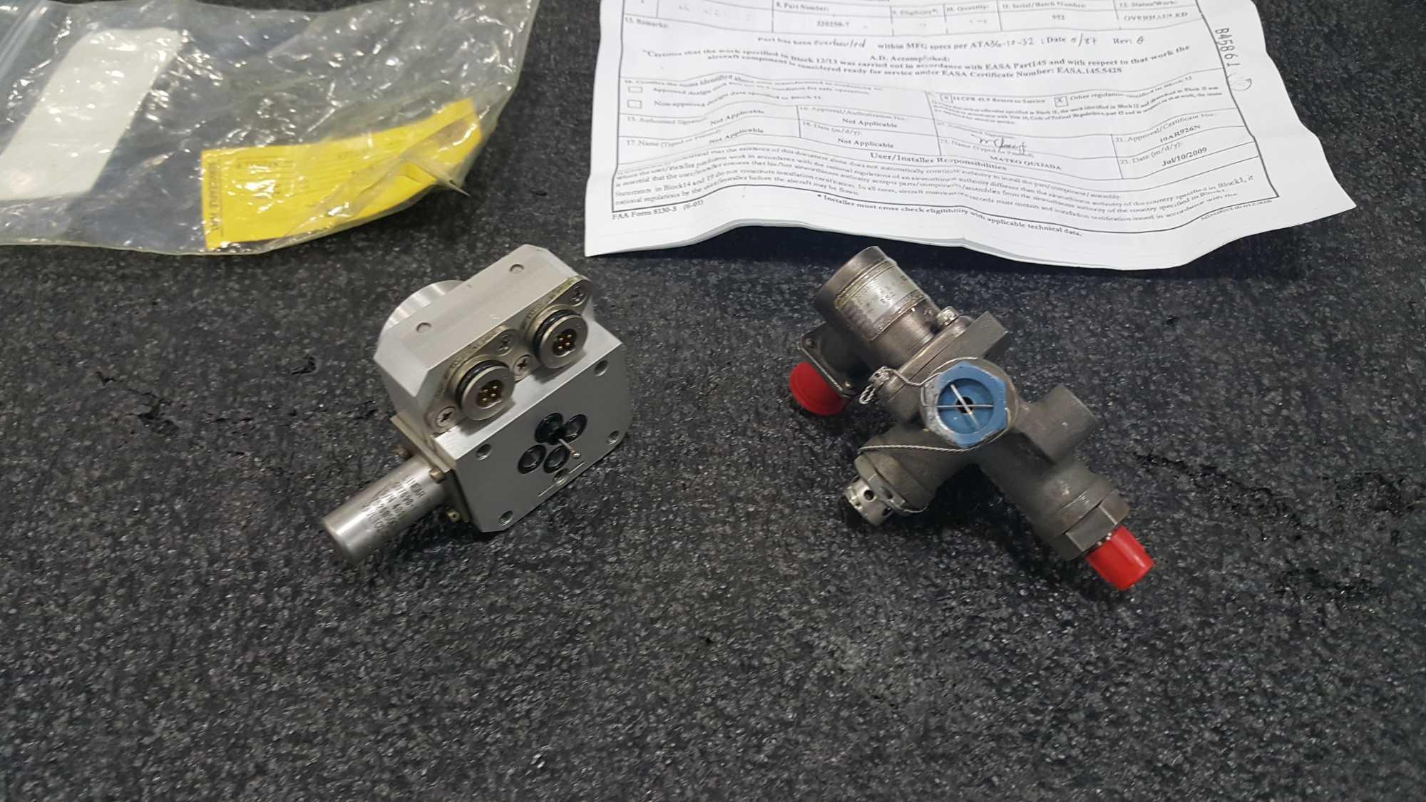 CONTROL VALVE 320250-7 (OVERHAULED) & SERVO VALVE 7319604 (SERVICABLE)