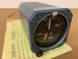 DHC-8 AEROSONIC AIRSPEED INDICATOR 21140-1134-2 [ALT: 8SC0109] (NEEDS REPAIR)