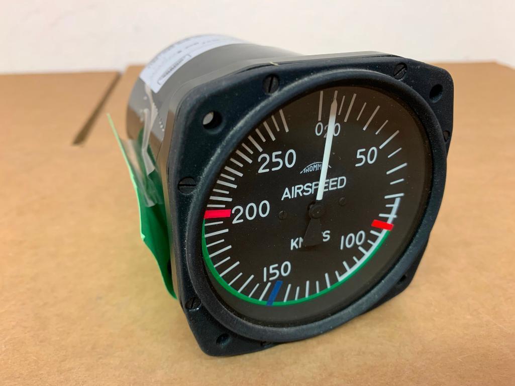 CASA C-212 THOMMEN AIRSPEED INDICATOR 5A16.12.27K.00.0F (NEED REPAIR)