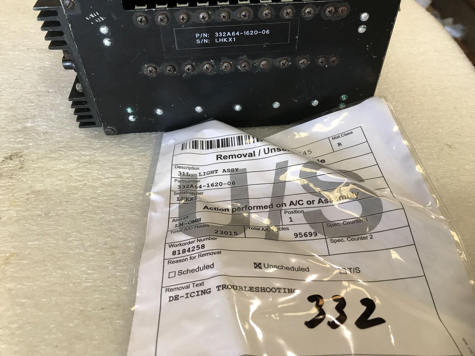 SUPER PUMA LIGHT CONTROLLERS 332A64-1620-06 (REMOVED FROM TEAR DOWNS & TROUBLESHOOTING)