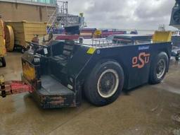 1988 Stewart & Stevenson GT1628 Push Back Tractor