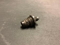 C20 FUEL NOZZLE 23077068 & N2 PICKUP 23007981