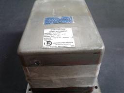 AUTOPILOT CONTROL BOX EM2096-5 (NEEDS REPAIR) S/N 2167, VG206A GYRO (BER) & DISASSEMBLED PUMP