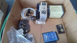 (LOT) SEALED BEAM LIGHTS & ELECTRICAL