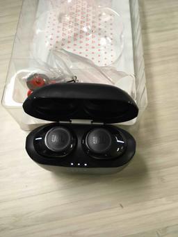 JBL TUNE 120TWS - True Wireless in-Ear Headphone - Black