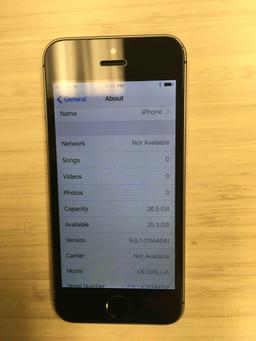 Apple iPhone 5s 32GB Smartphone - Space Gray