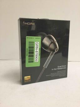 1MORE Quad Driver in-Ear Earphones- Silver/Grey