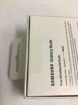 Samsung Galaxy Wireless Bluetooth Earphones Buds - White (SM-R170)