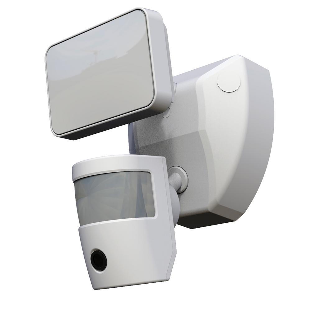 SECUR360 Video Wi-Fi Connected Motion Activated Outdoor Security Flood Light