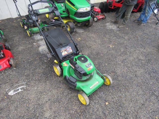 #64 John Deere JS36 Push Mower