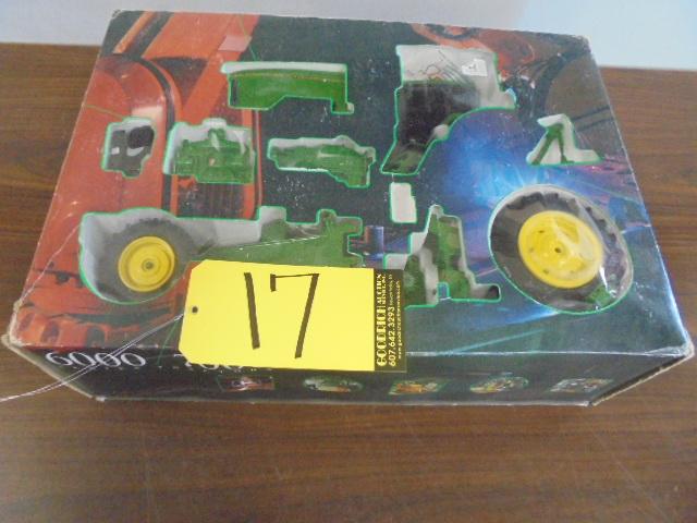 John Deere 7800 Model Kit In Box