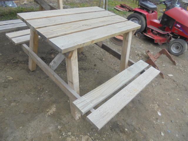 Small Picnic Table