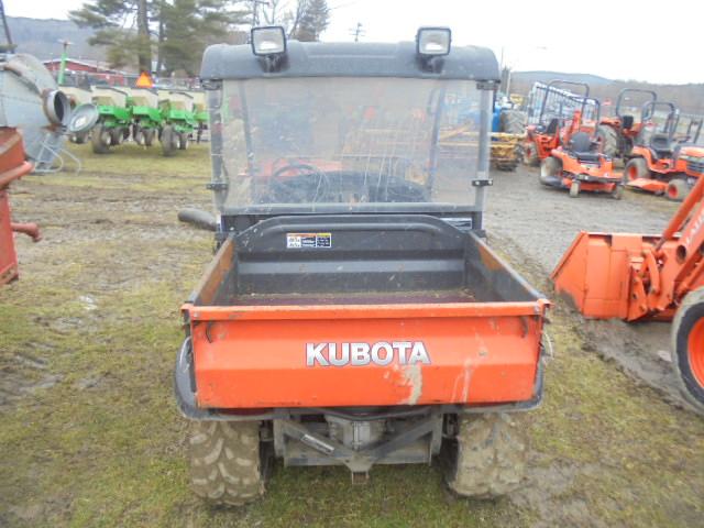 Kubota RTV500 Utility Vehicle, 4x4, Gas, Roof & Windsheild, 1490 Hours, New