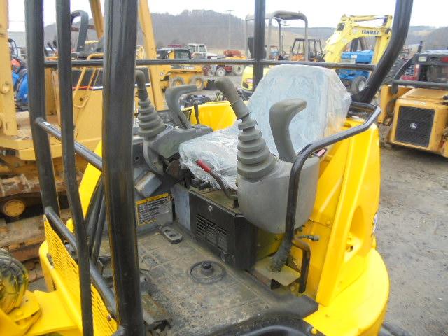 Deere 27C ZTS Excavator, OROPS, 2 Speed, Blade, Runs & Works, Has A Couple