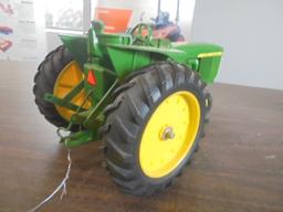 John Deere 3020 4 Lever Toy w/ 3pt