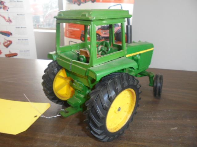 John Deere 4430 Toy