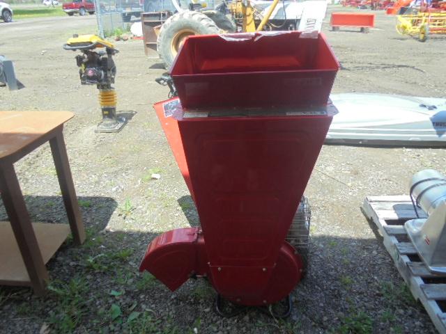 Troy Bilt 3" Chipper Shredder