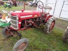 Farmall Cub w/ 1pt Fast Hitch, Wheel Weights, Nice Original Barn Find