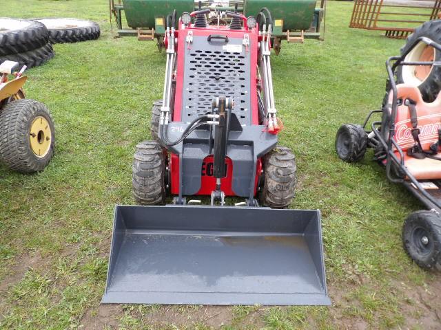 EGN 380 Mini Ride On Skid Steer, 23 Hp V Twin Gas Engine, 46" Dingo Style Q