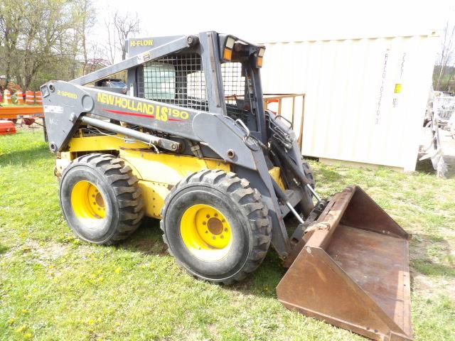 New Holland LS190 Skid Steer, OROPS, High Flow, 2 Speed, New Large 14-17.5