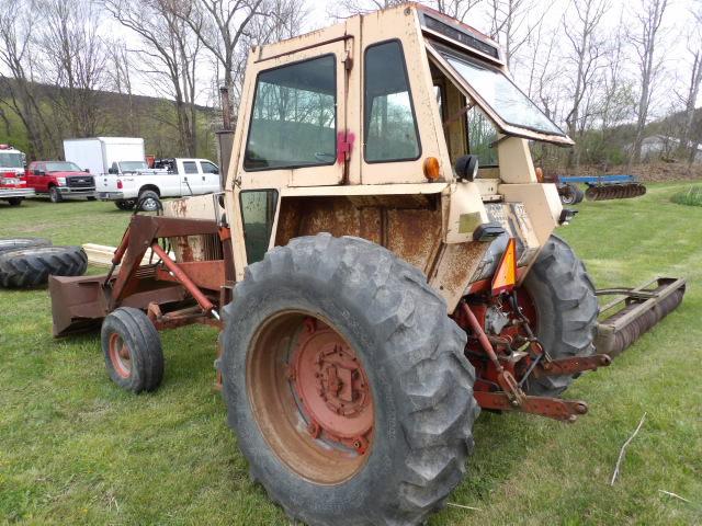 Case 770 Diesel Tractor w/ Cab & Loader, Dual Remotes, Diesel, Power Shift,