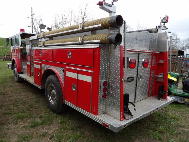 73 Imperial Fire Truck, 8V71 Detroit Diesel, 56K Miles, 1000 GPM Pump 2 Sta