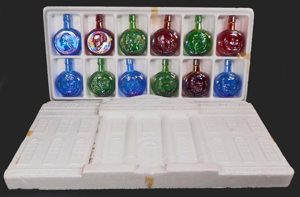 SET OF 12 VINTAGE WHEATON CARNIVAL GLASS US PRESIDENTS COLLECTIBLE BOTTLES