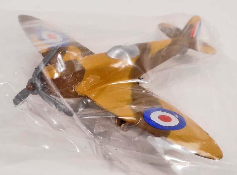 SMALL DIE CAST AIRPLANE WAR PLANE - MINT IN PACKAGE