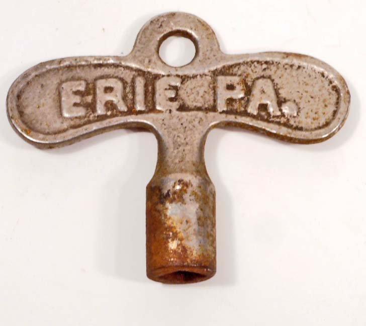 VINTAGE ERIEZ ERIE PA WATER VALVE KEY