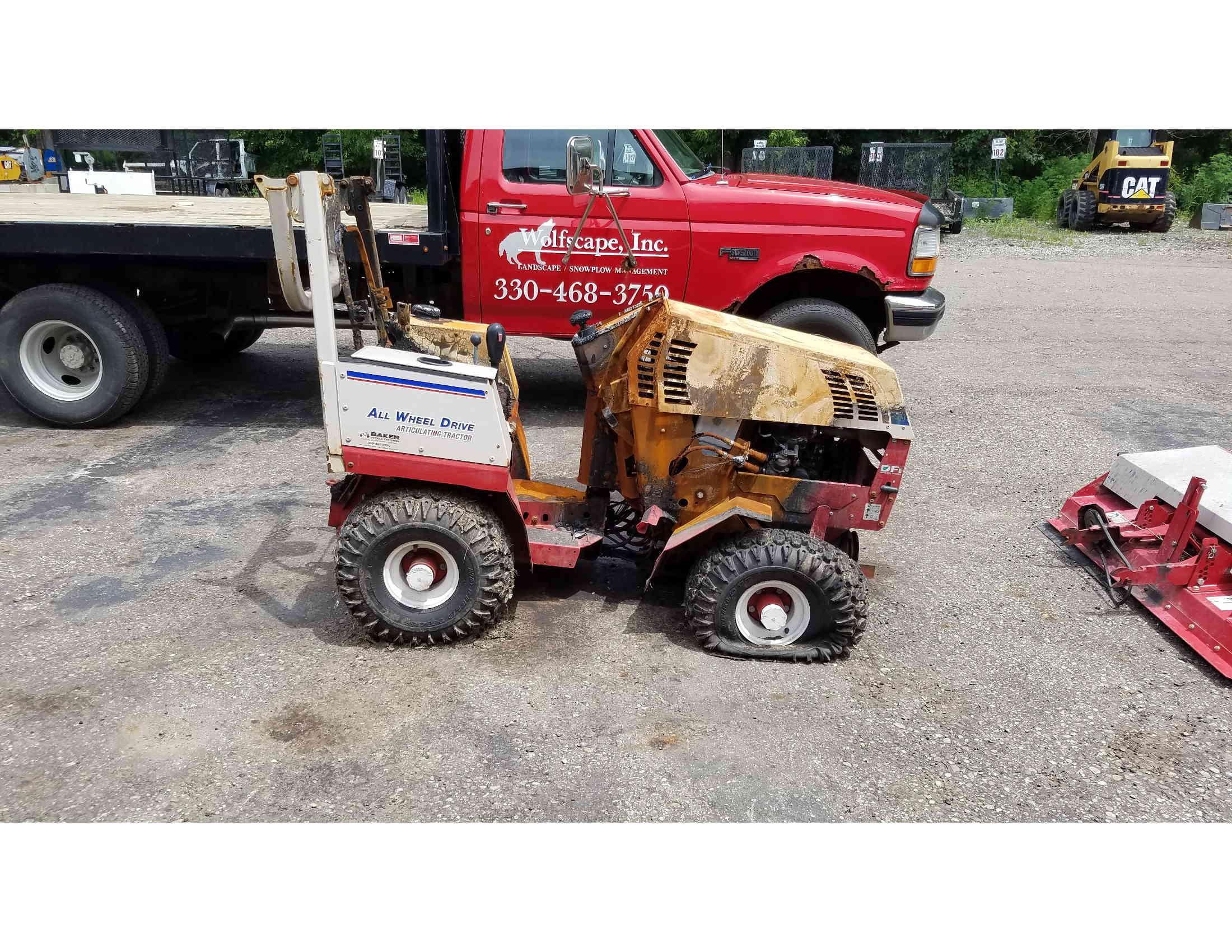 All wheel drive articulating tractor