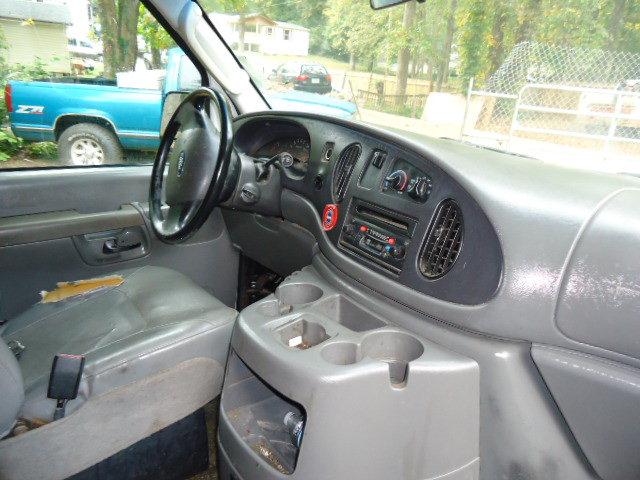 2004 Ford Econoline E-150