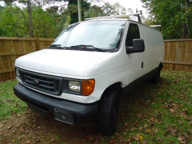 2004 Ford Econoline E-150