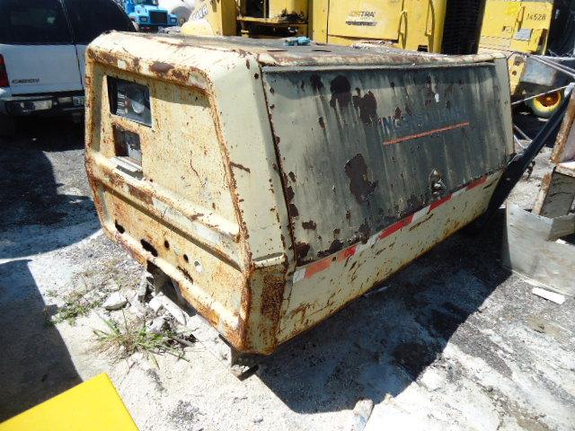 1989 INGERSOLL RAND 185WJK AIR COMPRESSOR