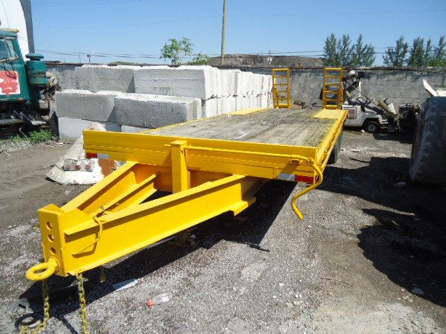 2002 HOOPER TRAILER