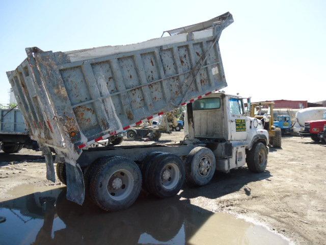 1989 FORD AEROMAX L-9000 DUMP TRUCK