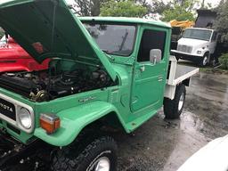 1977 Toyota FJ-40 Land Cruiser Flatbed- ANTIQUE & COLLECTOR CAR